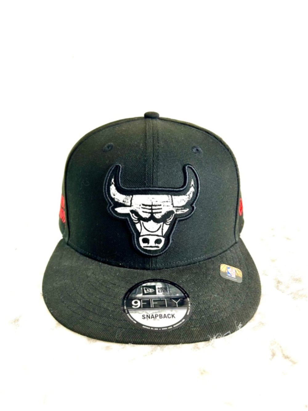 Men's Chicago Bulls New Era 2023/24 City Edition Alternate 9FIFTY Snapback Hat